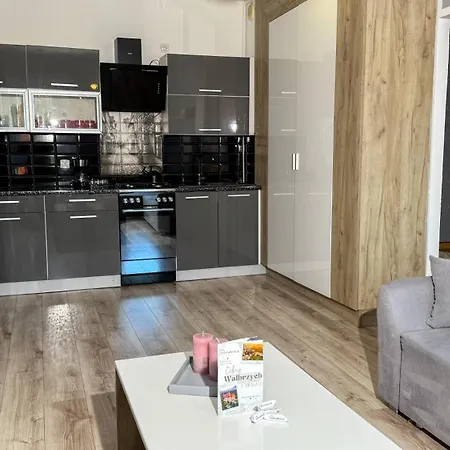 Na Mijance By Libertarent * 바우브자이치